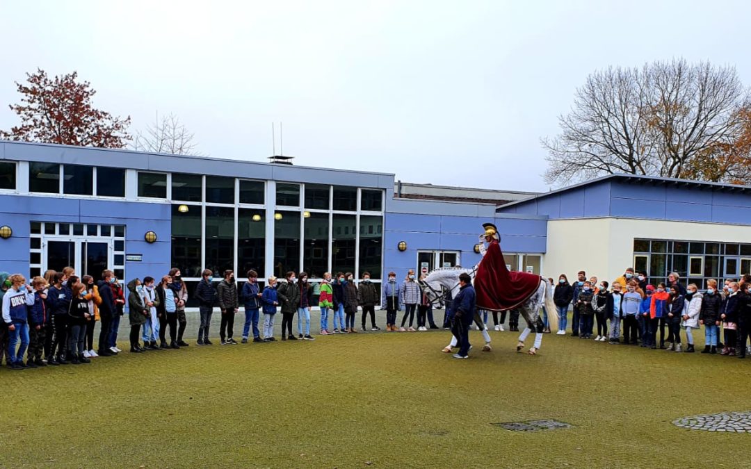 St. Martin besucht Gesamtschule